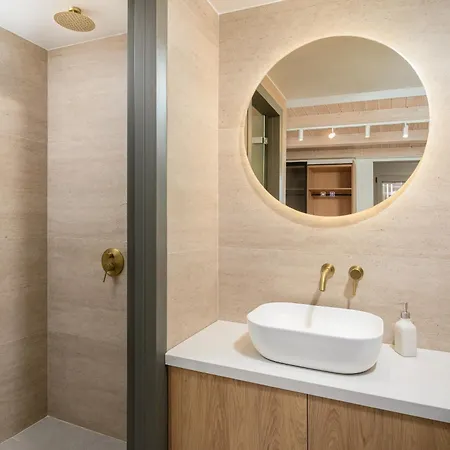 Nicole - Private Pool & Rooftop Jacuzzi Villa Hersónissos