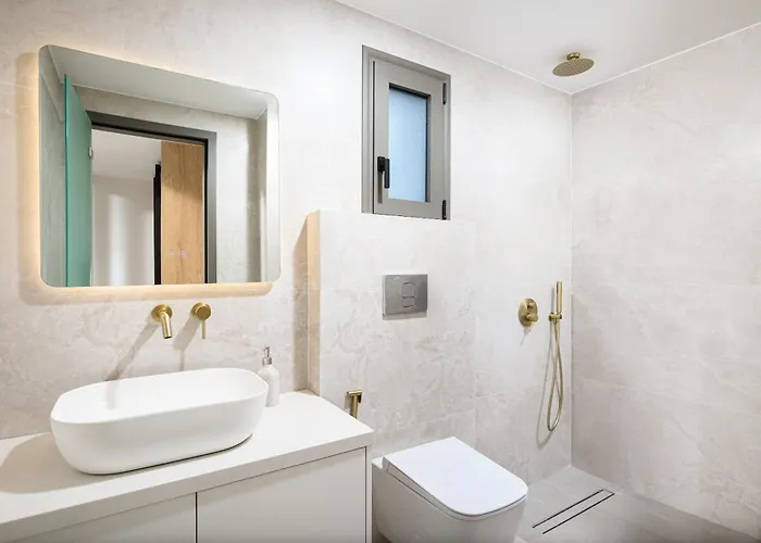 Nicole - Private Pool&rooftop Jacuzzi Villa